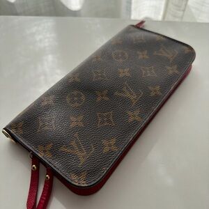 Louis Vuitton Brown and Red Monogram Clutch